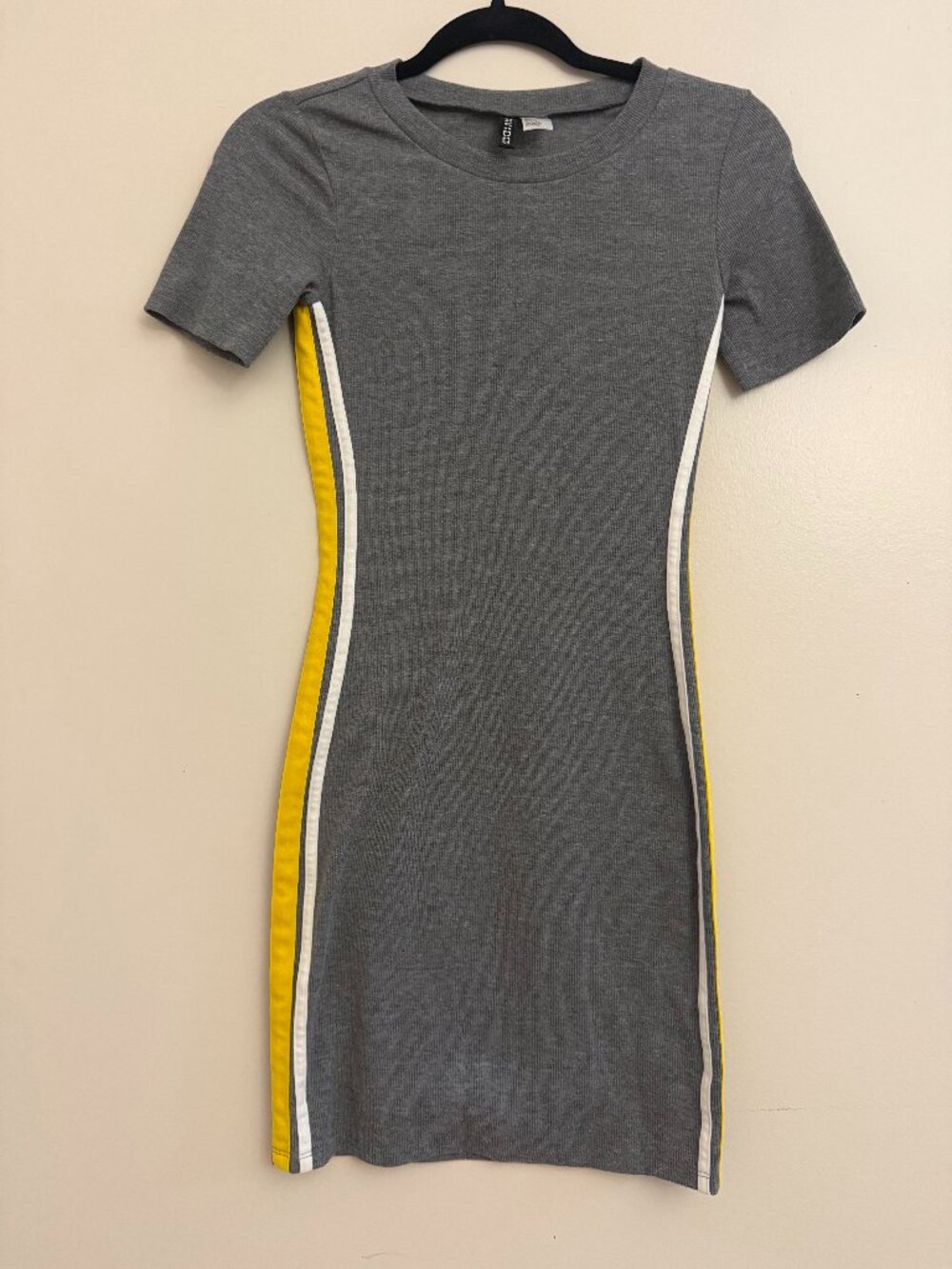 🩶 Divided by H&M Gray Ribbed Bodycon Dress | Size 4